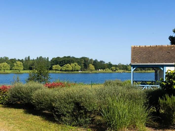 Village De Chalets - Mansigné - Chalet 6 personnes - Standard - 2 chambres - 2 salles de bain in Mansigné, Sarthe