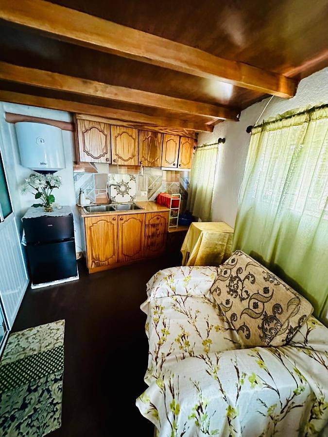 Maison d’hôte pour 6 personnes, avec jardin ainsi que vue et terrasse dans Gjirokastër - 4