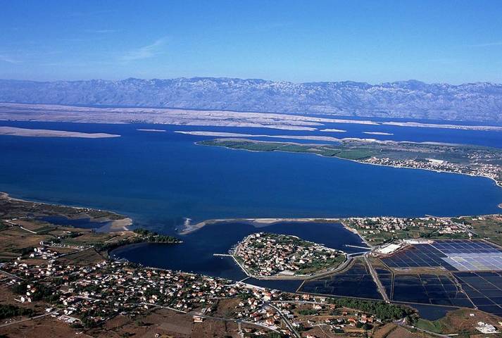 Ferienwohnung für 4 Personen, mit Terrasse und Pool in Nin - 4