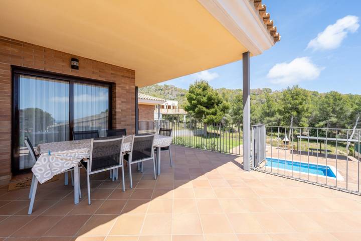 Maison de vacances 'Casa Tico' avec piscine privée, Wi-Fi in Roda de Berà, Costa Dorada