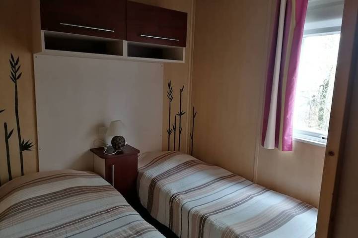 Gîte pour 4 personnes, avec jardin et terrasse, animaux acceptés à Égliseneuve-d'Entraigues - 3