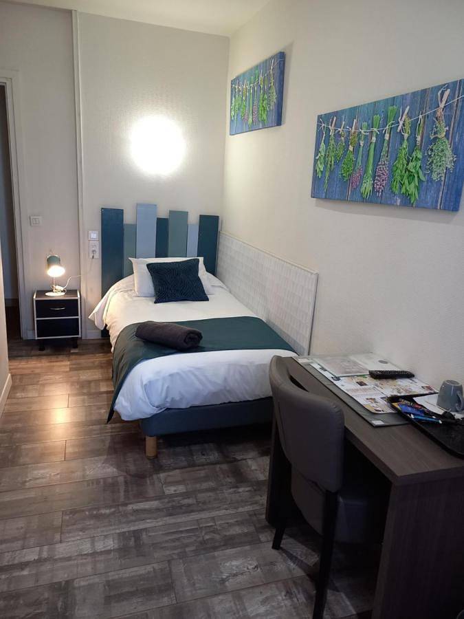 Hôtel pour 2 personnes à Les Herbiers - 4