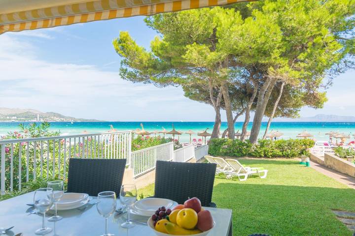 Ganze Ferienwohnung, Chillvista - Apartment mit Meerblick in Puerto de Alcúdia. Wifi gratis in Playa de Alcúdia, Alcúdia