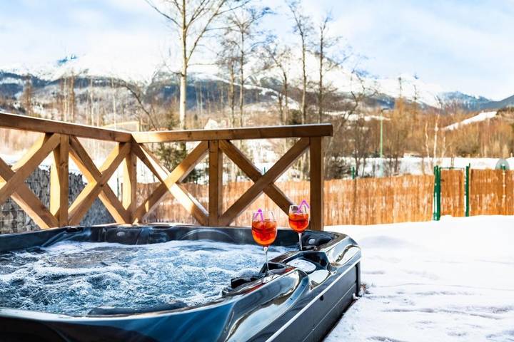 Apartament wakacyjny dla 10 osób, z ogród i widok w Tatrzańska Łomnica