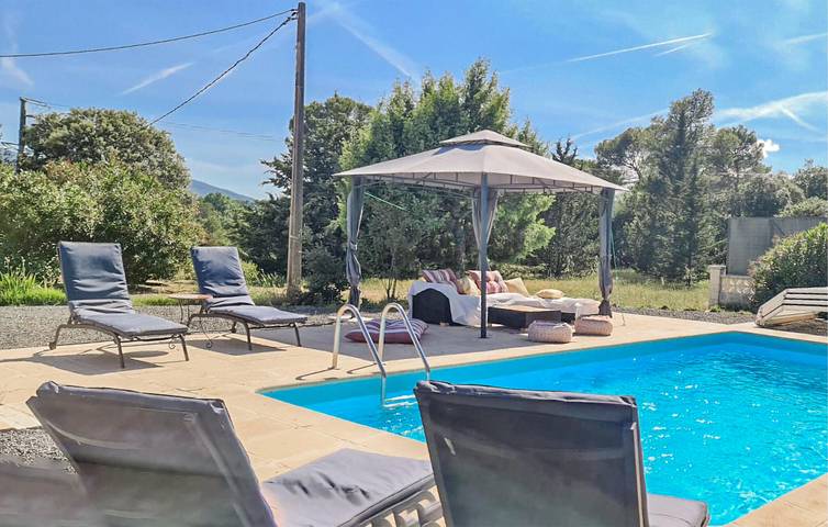 Maison de vacances pour 2 personnes, avec terrasse ainsi que jardin et piscine - 1
