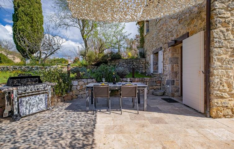 Tranquil Riverside Retreat with Pool and WiFi in Callian, Mediterranean Coast (France)