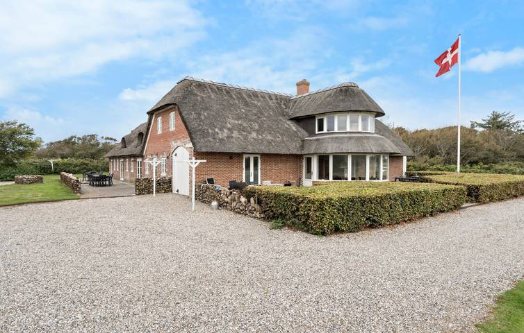 Ferienhaus für 32 Personen, mit Whirlpool und Garten sowie Terrasse in Nissum Fjord - 2