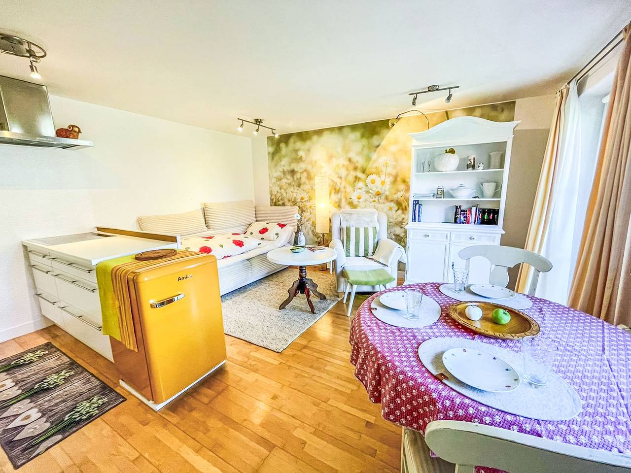 Ganze Wohnung, Bärbel in Suhl, Rennsteig