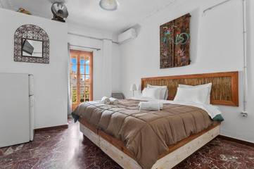 Gîte pour 2 personnes, avec balcon et jardin dans Spetses