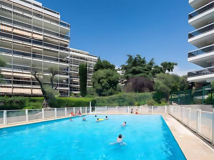 Location de vacances pour 4 personnes dans Cap d’Antibes