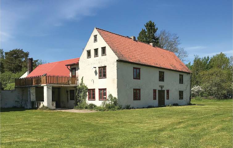 Hel semesterlägenhet, Lägenhet för 6 Personer med terass in Gotland