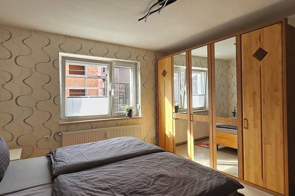 Ganze Wohnung, Appartment Fulda 65m² bis 6 Pers. in Fulda, Rhön-Hessen
