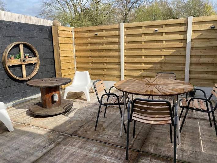 Gîte pour 4 personnes, avec Terrasse à Coutiches