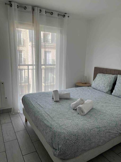 Gîte pour 4 personnes, avec balcon dans Gare Du Val D Europe - 4