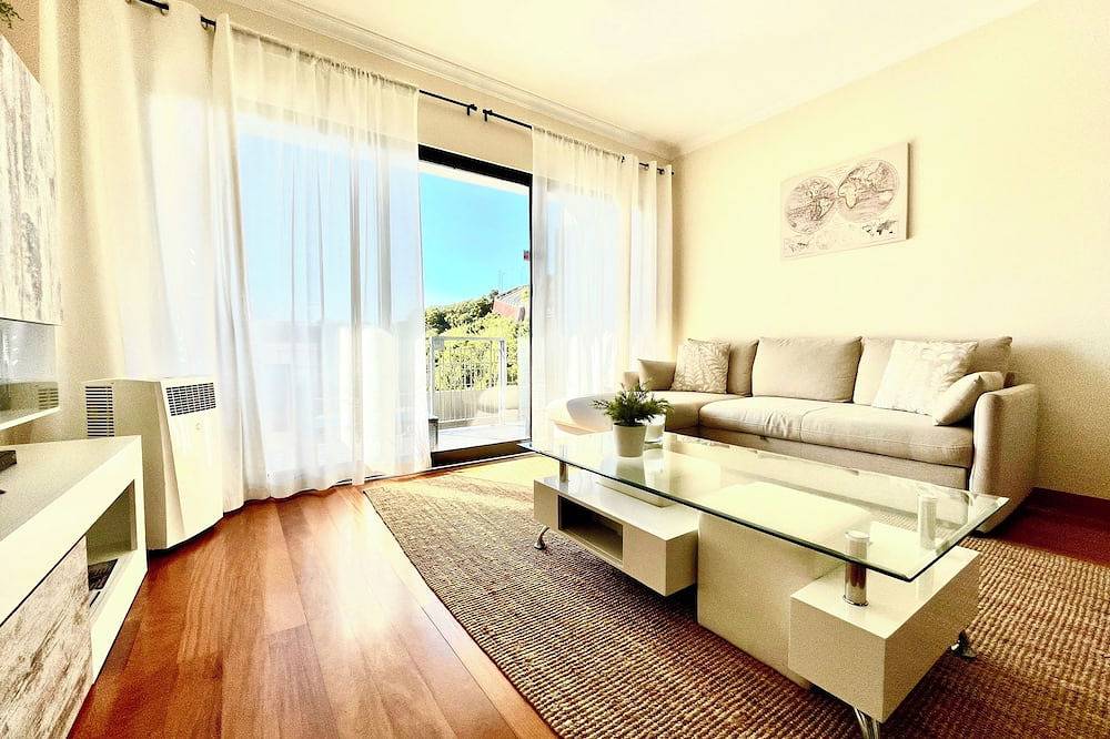 Apartamento De Férias para 5 Pessoas em Santa Cruz, Madeira