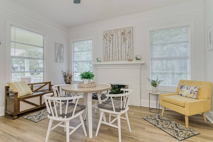 Vacation rental for 8 people, with yard, with pets in Lakeland