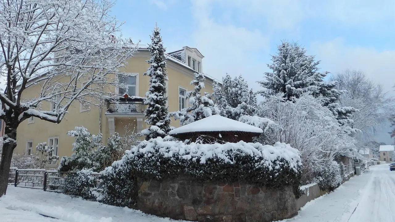 Ganze Ferienwohnung, Ferienwohnung für 2 Personen (63 m²) in Radebeul in Radebeul, Meißen Region