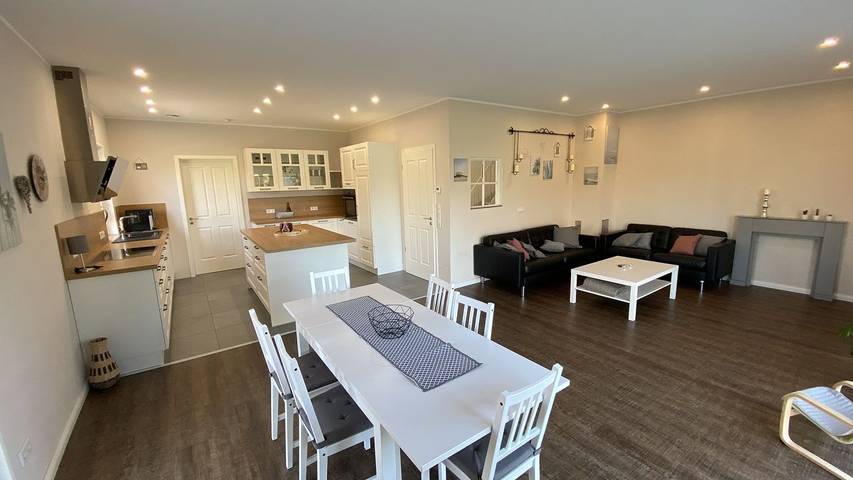 Ferienwohnung für 8 Personen, mit Balkon/Terrasse und Terrasse, mit Haustier - 1