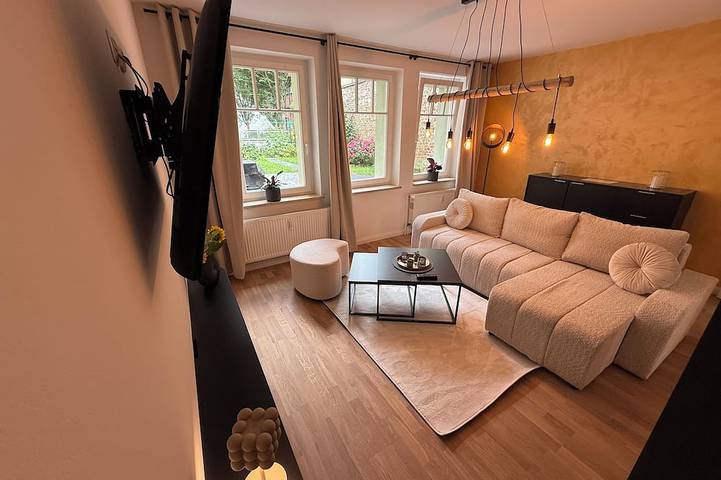 Ferienwohnung für 6 Personen, mit Terrasse und Garten - 1