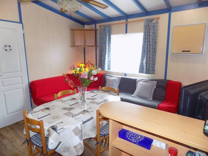 Gîte pour 6 personnes, avec jardin et terrasse à La Tremblade - 3