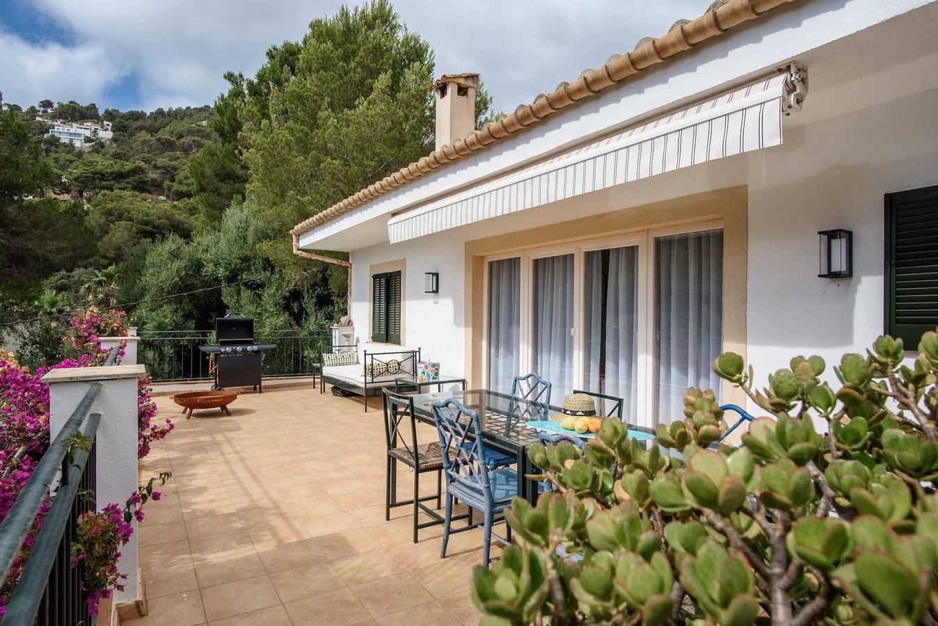 Villa 'Polina' mit Bergblick, Wlan und Klimaanlage in Costa de Canyamel, Capdepera