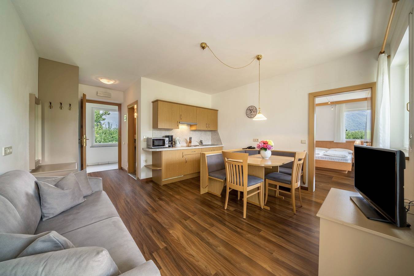 Ganze Wohnung, Ferienwohnung "Weinsepphof 8" mit Bergblick, Pool, Wlan, Garten & Balkon in Mitterlana, Lana
