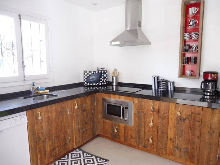 Ferienhaus für 6 Personen, mit Terrasse und Garten sowie Pool und Ausblick auf Ibiza - 3