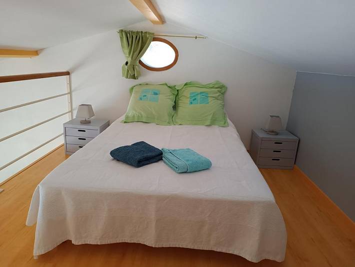 Gîte pour 3 personnes, avec jardin et piscine à Le Poët-Laval - 4