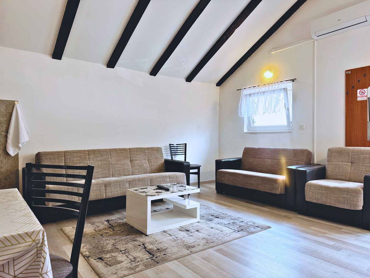 Cijeli apartman za odmor, Holiday apartment Close to the sea, cafes and restaurants  in Umag, Umag Region
