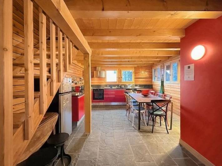 Gîte pour 6 personnes, avec balcon dans Bruson - 3