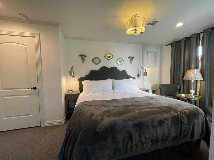 Maison d’hôte pour 2 personnes, avec jacuzzi ainsi que piscine et jardin dans Texas - 4