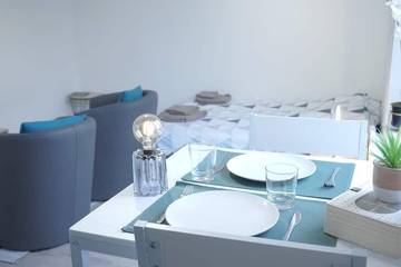 Appartement De Vacances pour 2 Personnes dans Saint-Quentin, Aisne, Photo 1