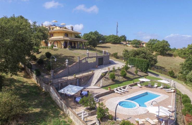 I Gigli in Montefiascone, Provincia de Viterbo