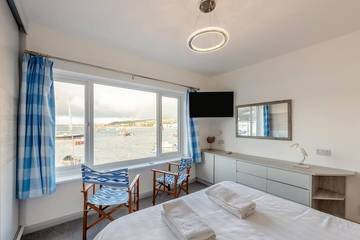 Apartment for 2 People in Teignmouth, Devon, Photo 1