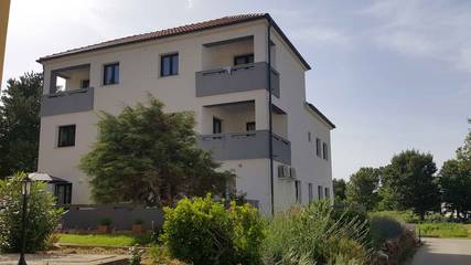 Studio für 2 Personen, mit Balkon in Baska