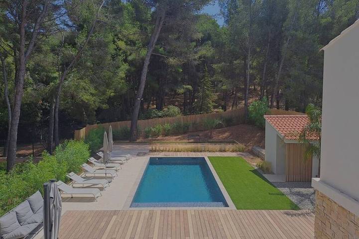 Villa pour 12 personnes, avec jardin