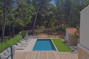 Cottage pour 12 personnes, avec jardin dans Plage de la Madrague