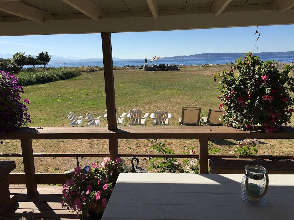 Cabin for 6 Guests in Whidbey Island, Island County