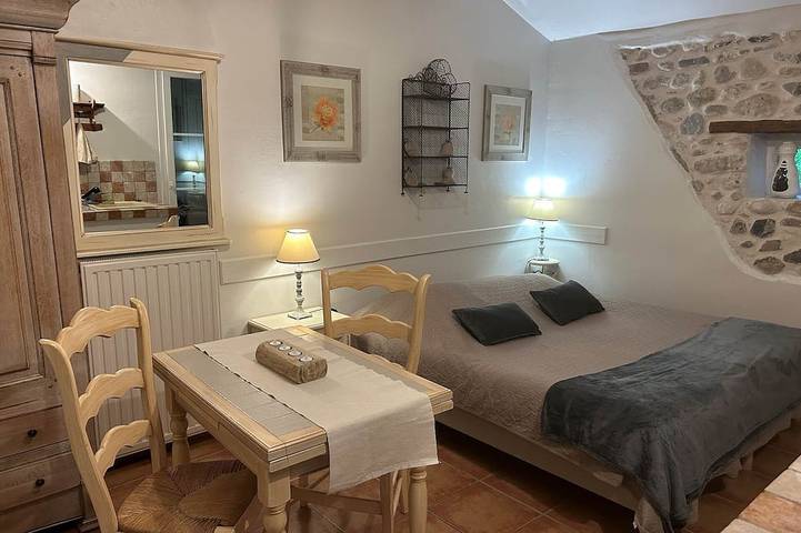 Location de vacances pour 2 personnes, avec sauna ainsi que balcon et jacuzzi à Anduze - 4