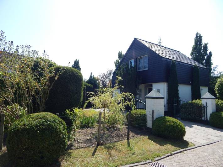 Ferienhaus für 4 Personen, mit Terrasse und Garten in Bruinisse - 2