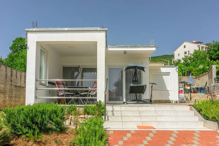 Ferienwohnung für 3 Personen, mit Terrasse in Selce - 2