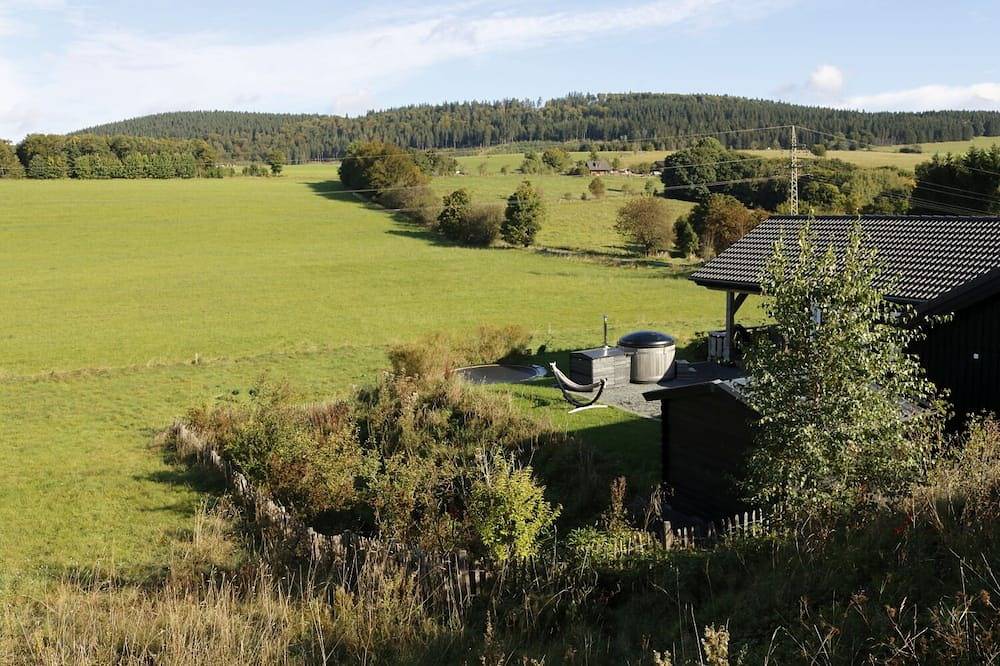 Luxus-Lodge in der Nähe von Winterberg mit Whirlpool und wunderschöner Aussicht in Küstelberg, Medebach