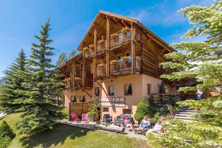 Hôtel pour 3 personnes, avec sauna ainsi que vue et jardin