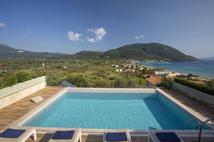 Villa für 6 Personen, mit Balkon