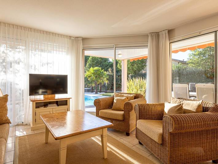 Location de vacances pour 6 personnes, avec terrasse aux Les Sables-d'Olonne - 2