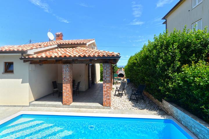 Villa pour 5 personnes avec piscine in Pula-Medulin, Ližnjan