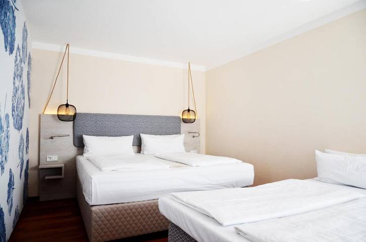 Hotel für 2 Personen, mit Sauna und Garten in Ulm - 2