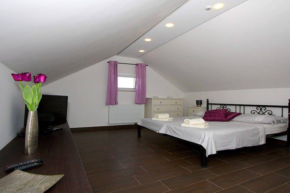 Villa Zee Boomgaard Sutivan in Sutivan, Brac