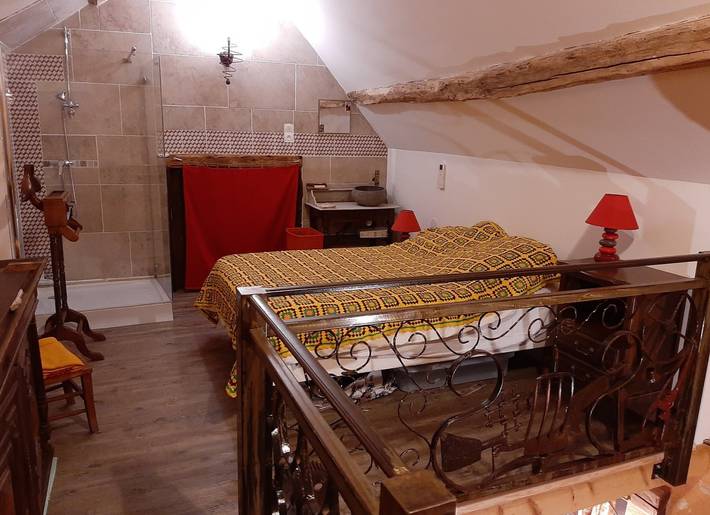 Gîte pour 4 personnes, avec terrasse et jardin dans Yonne - 4