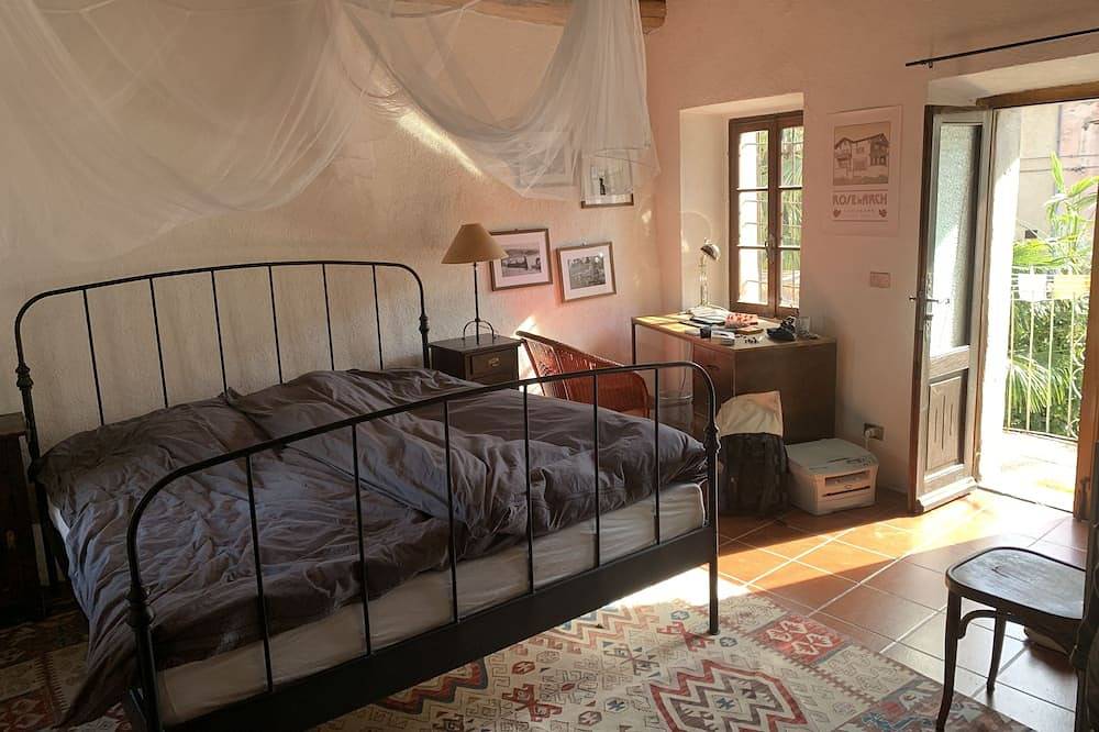 Ortasee: Wunderschönes & gemütliches altes Dorfhaus mit großer Loggia & Garten in Artò (Madonna del Sasso), Madonna del Sasso